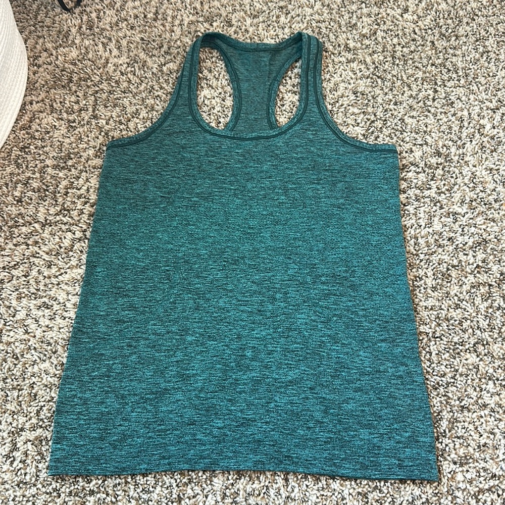 Lululemon Swiftly Tech Racerback Tank Size 8